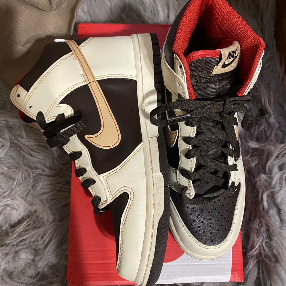 🌴Nike Dunk High (GS) In Baroque Brown
